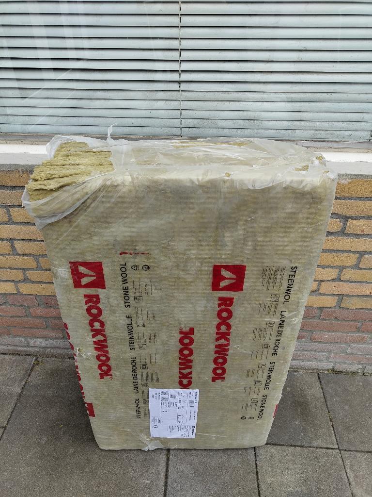 rockwool, Doe-het-zelf en Verbouw, Isolatie en Afdichting, Ophalen, 4 tot 8 cm, Steenwol, Zo goed als nieuw