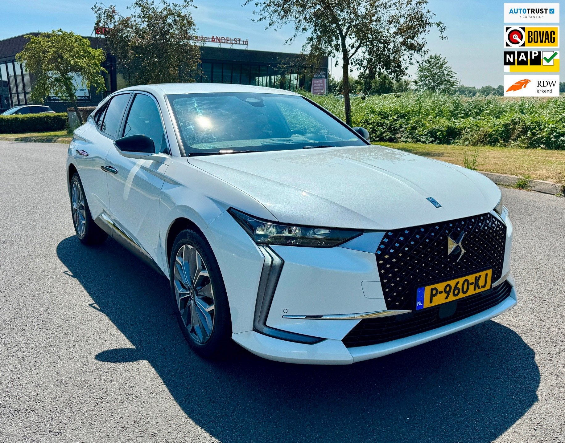 DS 4 1.2 PureTech Trocadero Aut, HU dsp, Cam, Keyless, Navi,, Auto's, DS, Dealer onderhouden, Gebruikt, Euro 6, 1199 cc