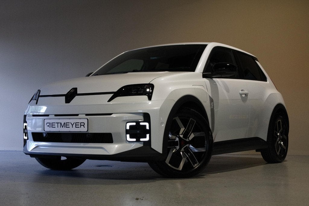 Renault 5 urban range techno 40 kWh | Achteruitrijcamera | W, Auto's, Renault, Stof, Gebruikt, Geïmporteerd, 500 kg