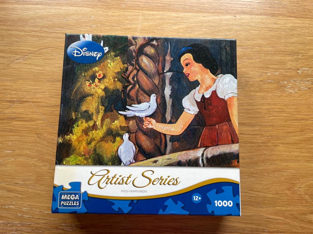 Disney puzzel 1000 stukjes sneeuwwitje, Ophalen of Verzenden, 500 t/m 1500 stukjes, Zo goed als nieuw