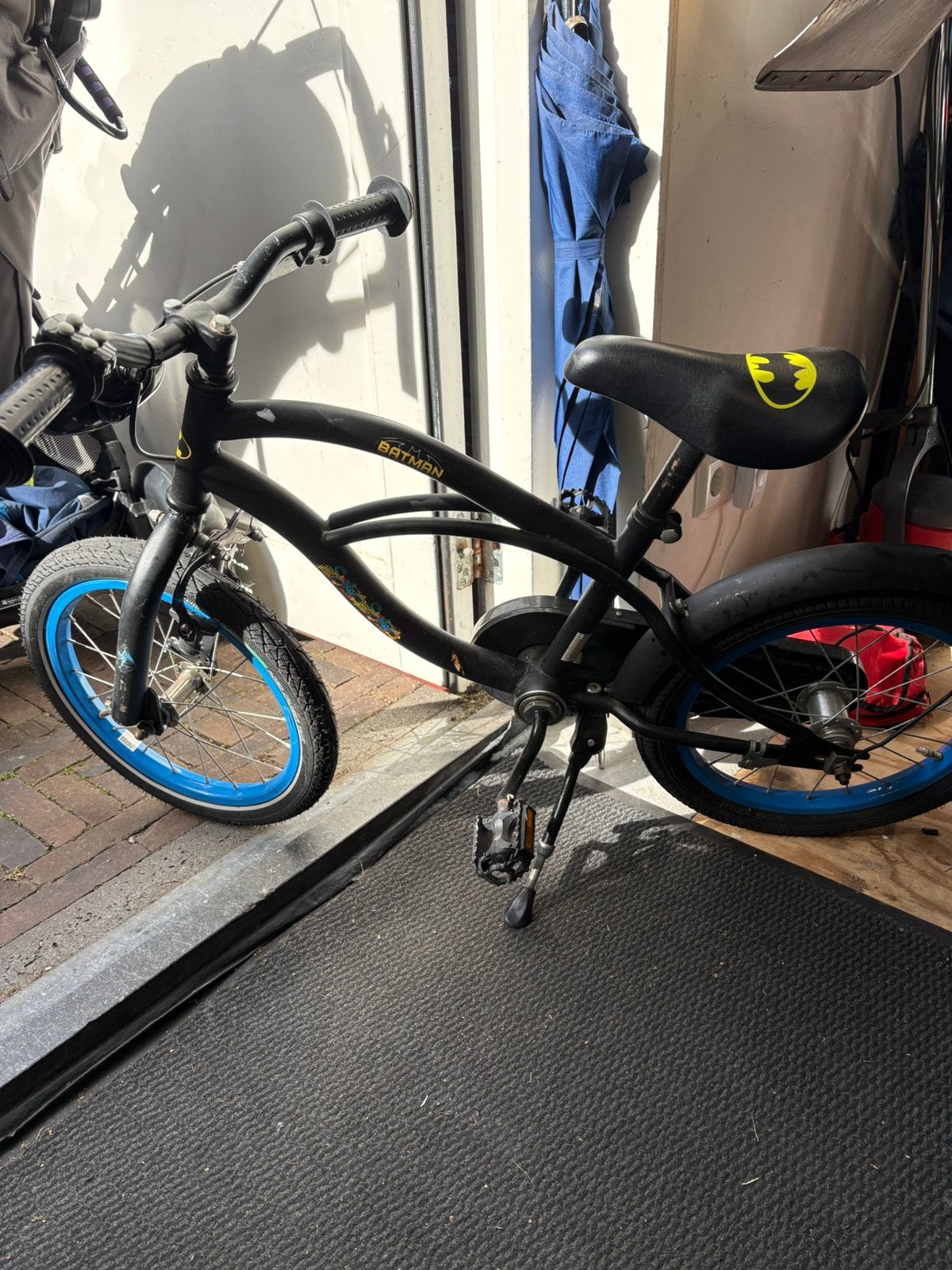 16 inch batman kinderfiets, Fietsen en Brommers, Ophalen, Zo goed als nieuw, 16 tot 20 inch