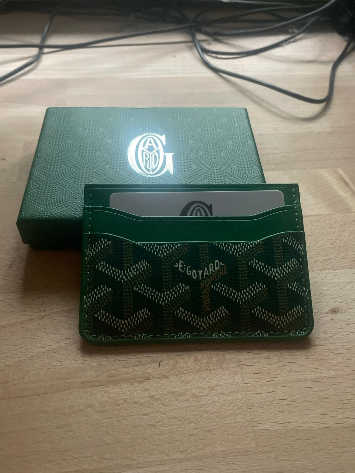 Loyard Kaarthouder - Donkergroen & Gloednieuw!, Ophalen of Verzenden, Nieuw, Groen, Overige merken