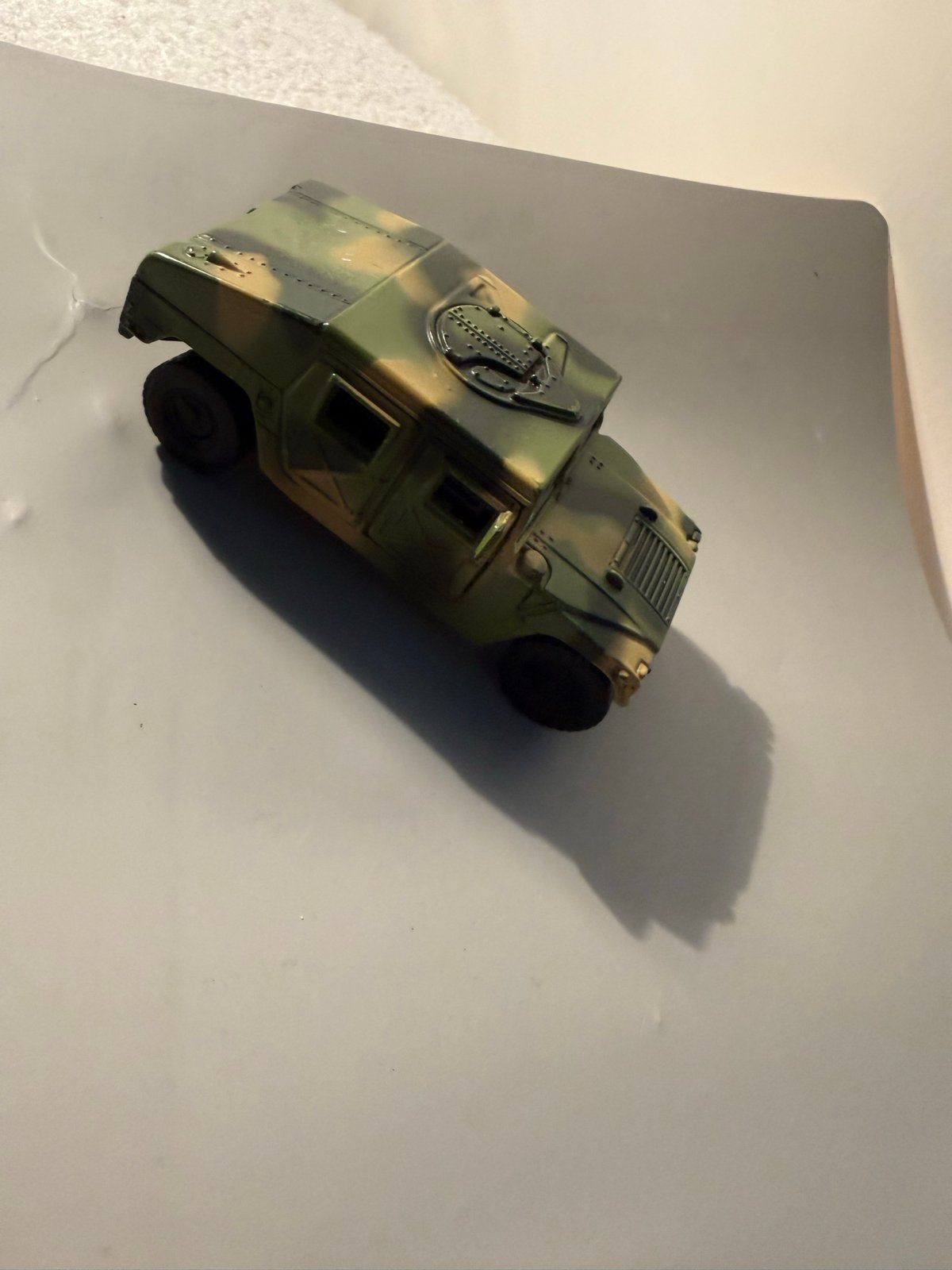 Speelgoedmodel Militaire Humvee (HMMWV) Camouflage, Ophalen of Verzenden, Gebruikt