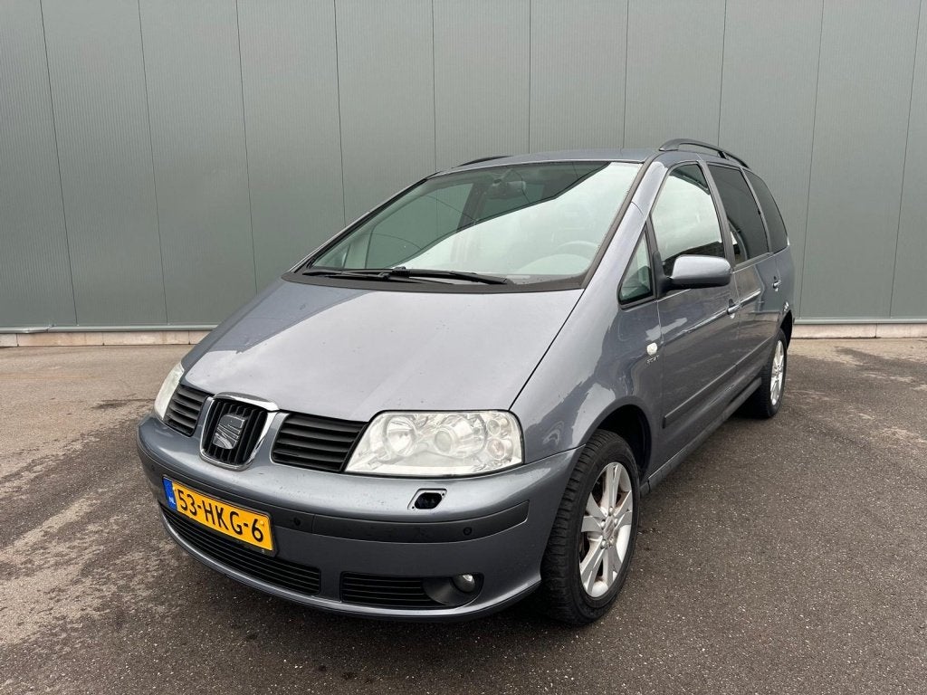 Seat Alhambra 1.8-20VT Stylance EXPORT EX BPM !, Auto's, Gebruikt, 4 cilinders, 7 stoelen, Bedrijf