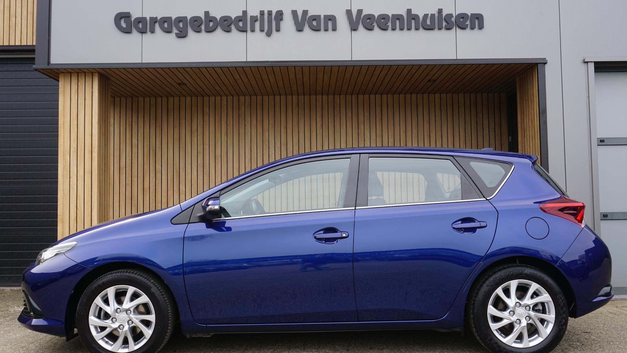 Toyota Auris 1.2T 115pk Aspiration Clima Trekhaak 16inch LM, Gebruikt, Euro 6, 4 cilinders, 1165 kg