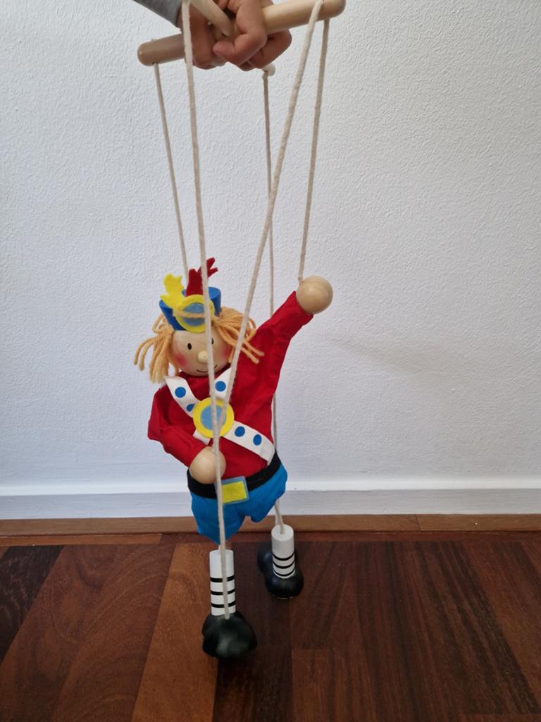 Houten marionet, Ophalen of Verzenden, Zo goed als nieuw, Jongen of Meisje