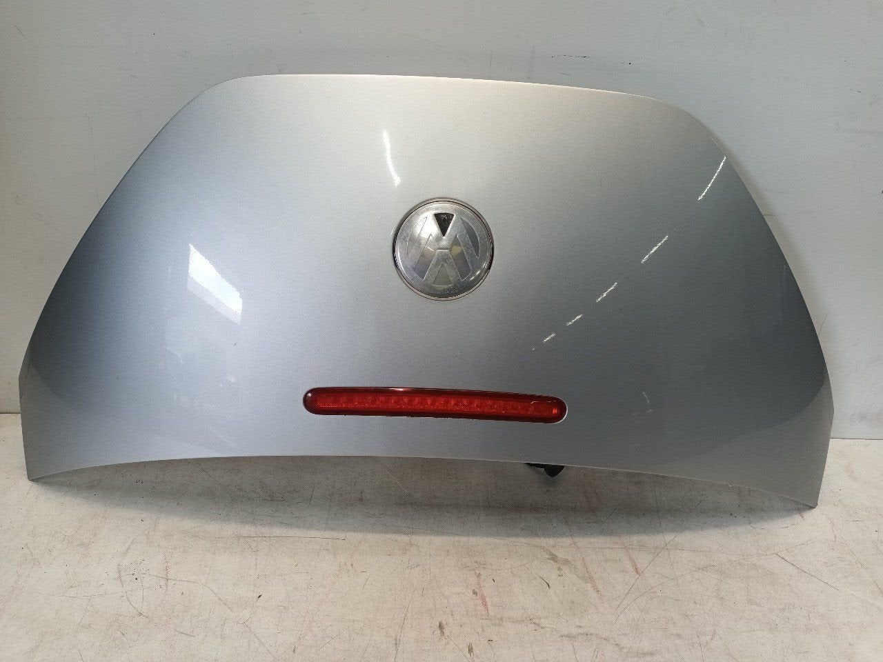 Achterklep Volkswagen New Beetle, Onderdelen@venauto.nl, Van der Ven Autorecycling B.V., Gebruikt, Ettenseweg 76, 4706 PB Roosendaal, The Netherlands