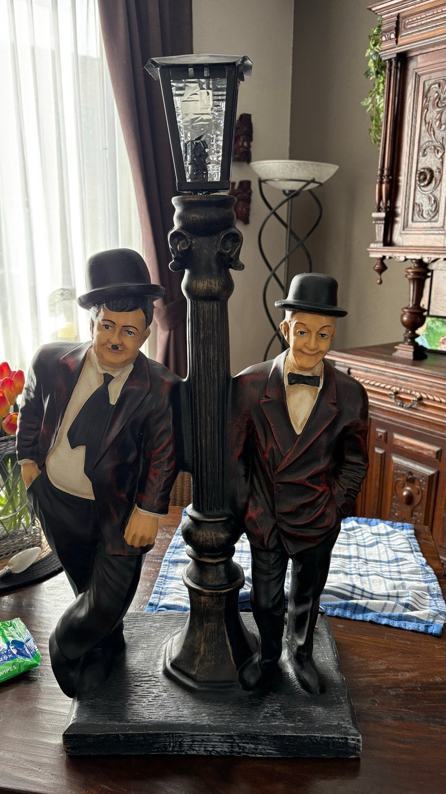 Laurel & Hardy beeld met lantaarn - Uniek decoratiestuk, Ophalen