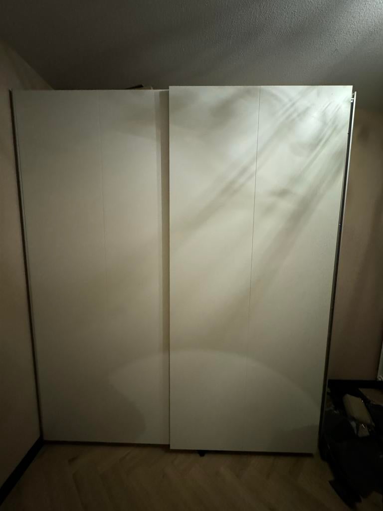 IKEA Kast met schuifdeuren - 2 meter hoog, Huis en Inrichting, Kasten | Kledingkasten, Ophalen, Gebruikt, 100 tot 150 cm, 200 cm of meer