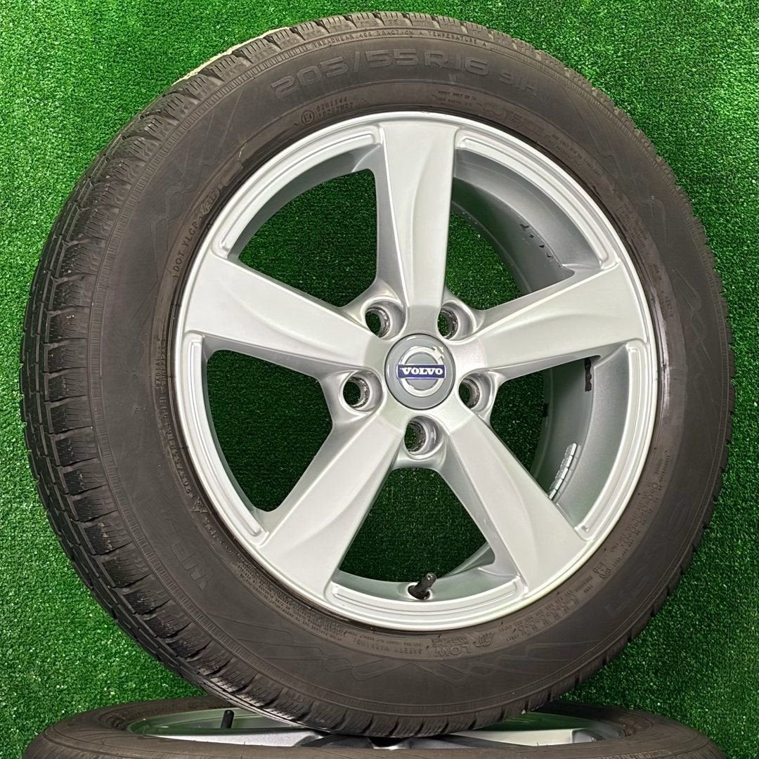 Originele 16 inch Volvo velgen met winterbanden V40, Gebruikt, -, Banden en Velgen, -