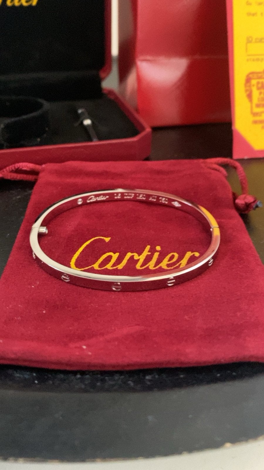 Cartier Love Armband Maat 18 met Certificaat, Ophalen of Verzenden, Zo goed als nieuw, Zilver, Goud