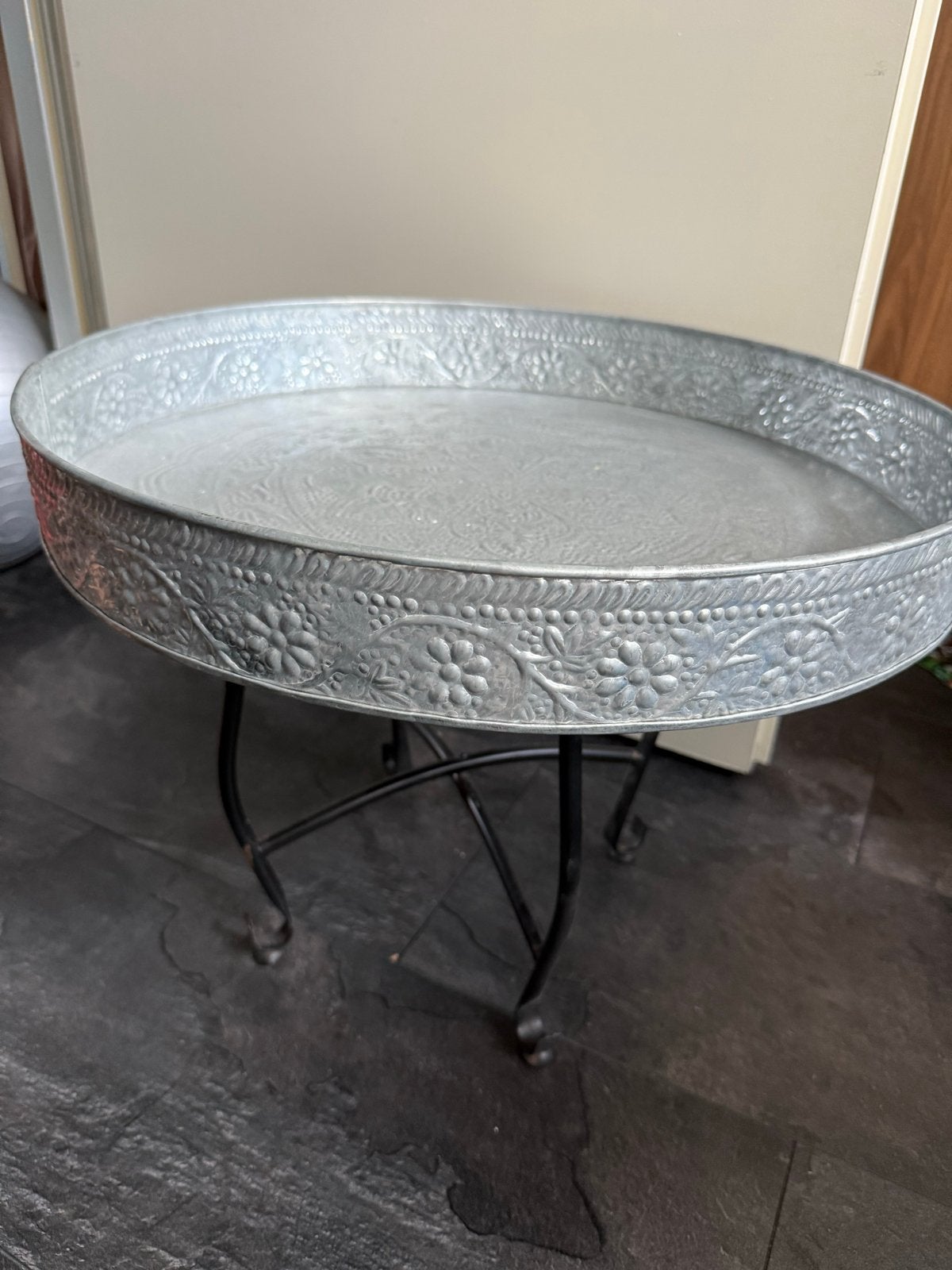 Oosterse bijzettafel met afneembaar dienblad, Ophalen, Minder dan 45 cm, Minder dan 55 cm, Gebruikt