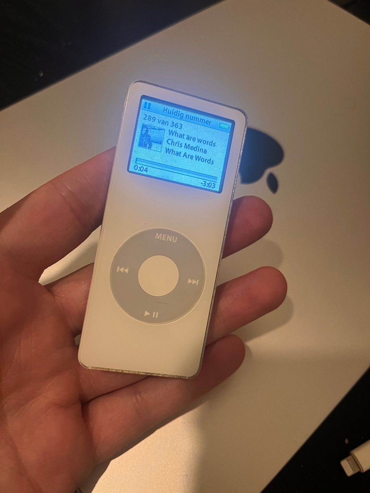 Apple iPod Nano 1th 4GB - Wit, Gebruikt, Ophalen of Verzenden, Nano, Zilver