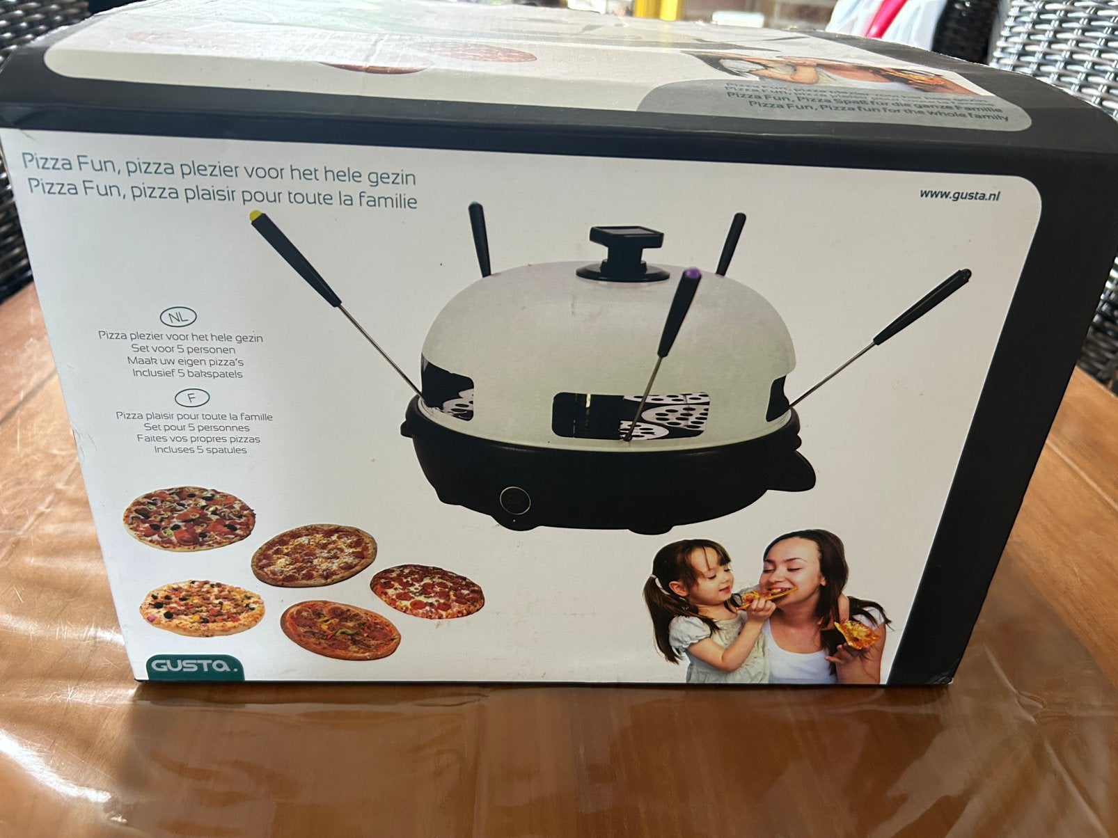 Pizzarette, 5 persoons, Witgoed en Apparatuur, Ophalen, Nieuw, 4 t/m 7 personen