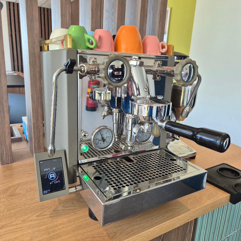 Rocket R58 Cinquantotto  "Limited Edition", Witgoed en Apparatuur, Koffiezetapparaten, Zo goed als nieuw, Gemalen koffie, Koffiebonen