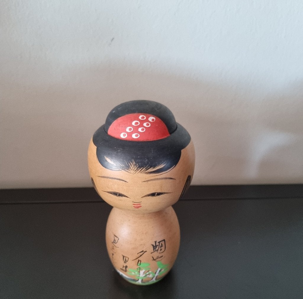Mooie Omiyage Kokeshi, Antiek en Kunst, Kunst | Niet-Westerse kunst, Hout, Verzenden, Japan, 12 cm