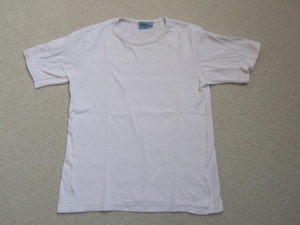 Wit shirt 122 - 128, Verzenden, Zo goed als nieuw, Jongen, Shirt of Longsleeve