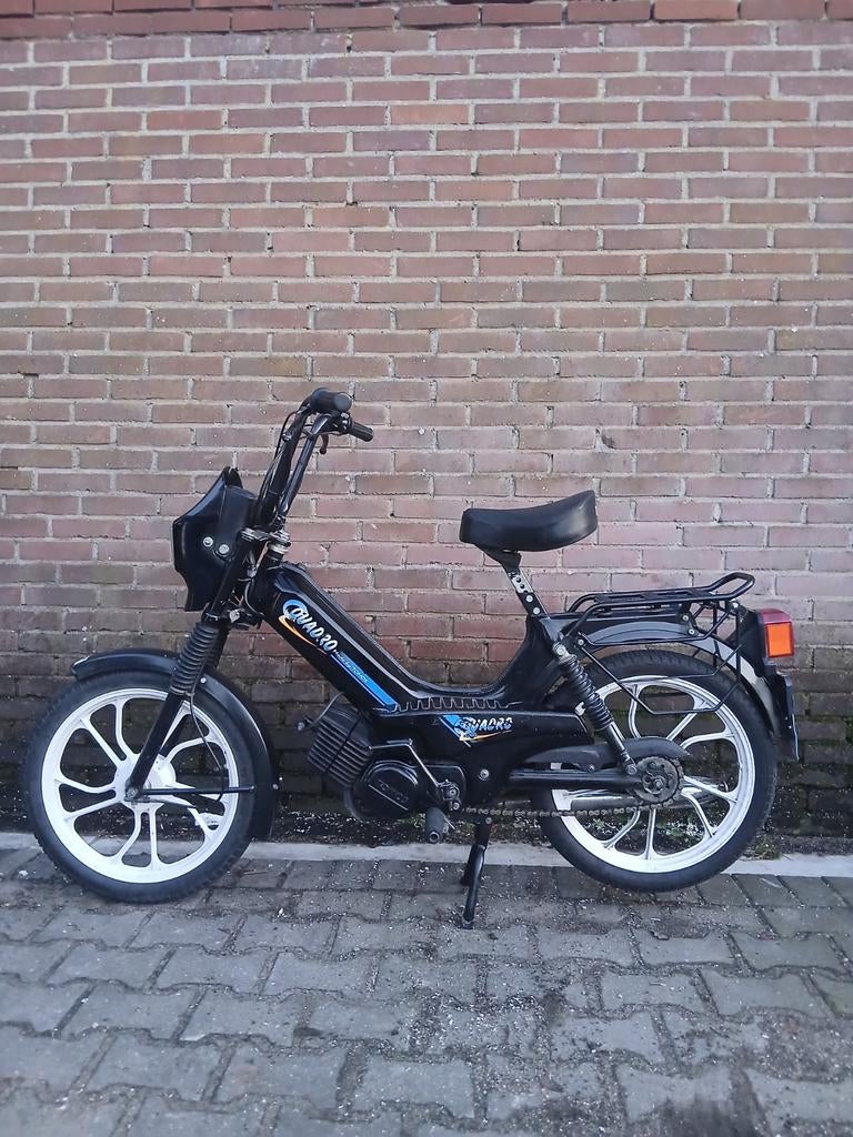 Tomos Quadro bromfiets - Zwart, goed onderhouden, Fietsen en Brommers, Brommers | Tomos, Ophalen of Verzenden, Gebruikt, Maximaal 45 km/u