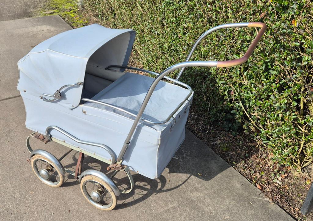 Vintage Kinderwagen - Klassieke Stijl - jaren 60, Kinderen en Baby's, Kinderwagens en Combinaties, Gebruikt, Ophalen of Verzenden