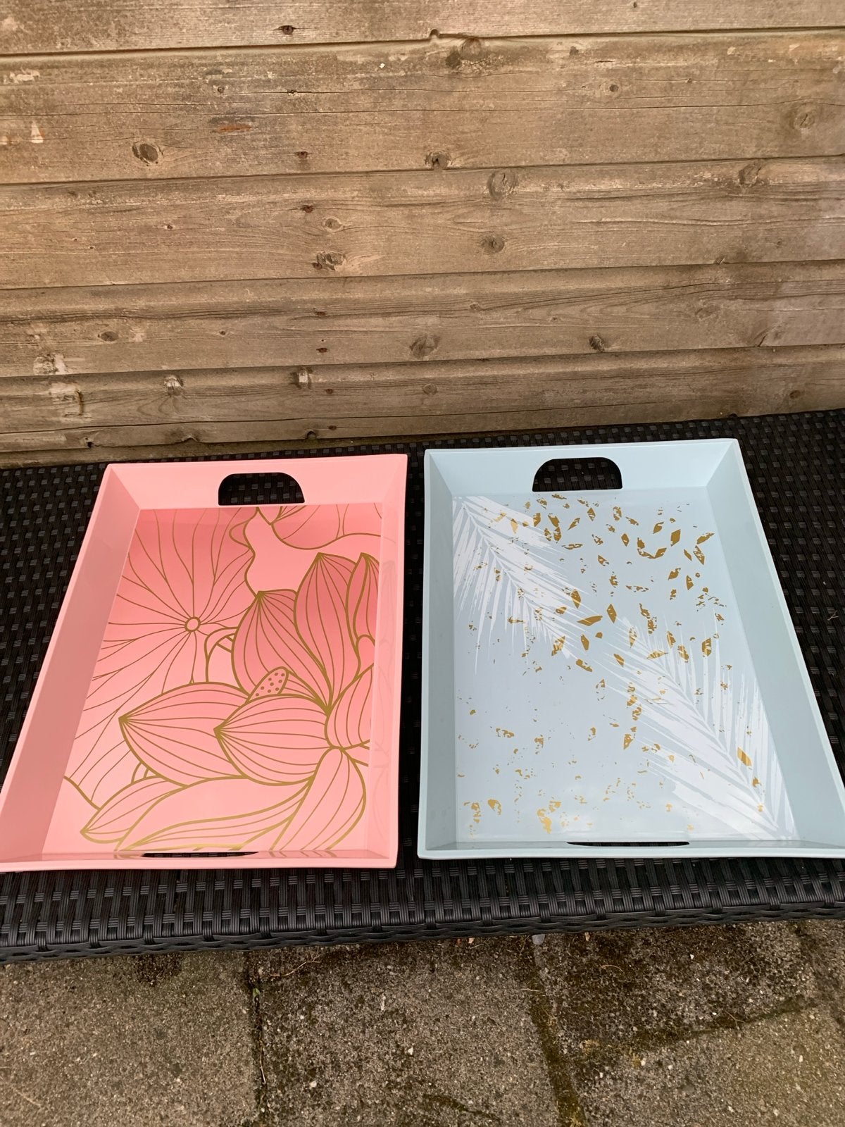 Decoratieve dienbladen met print - Roze en Blauw 2 voor €15, Ophalen, Kunststof, Zo goed als nieuw, Dienblad
