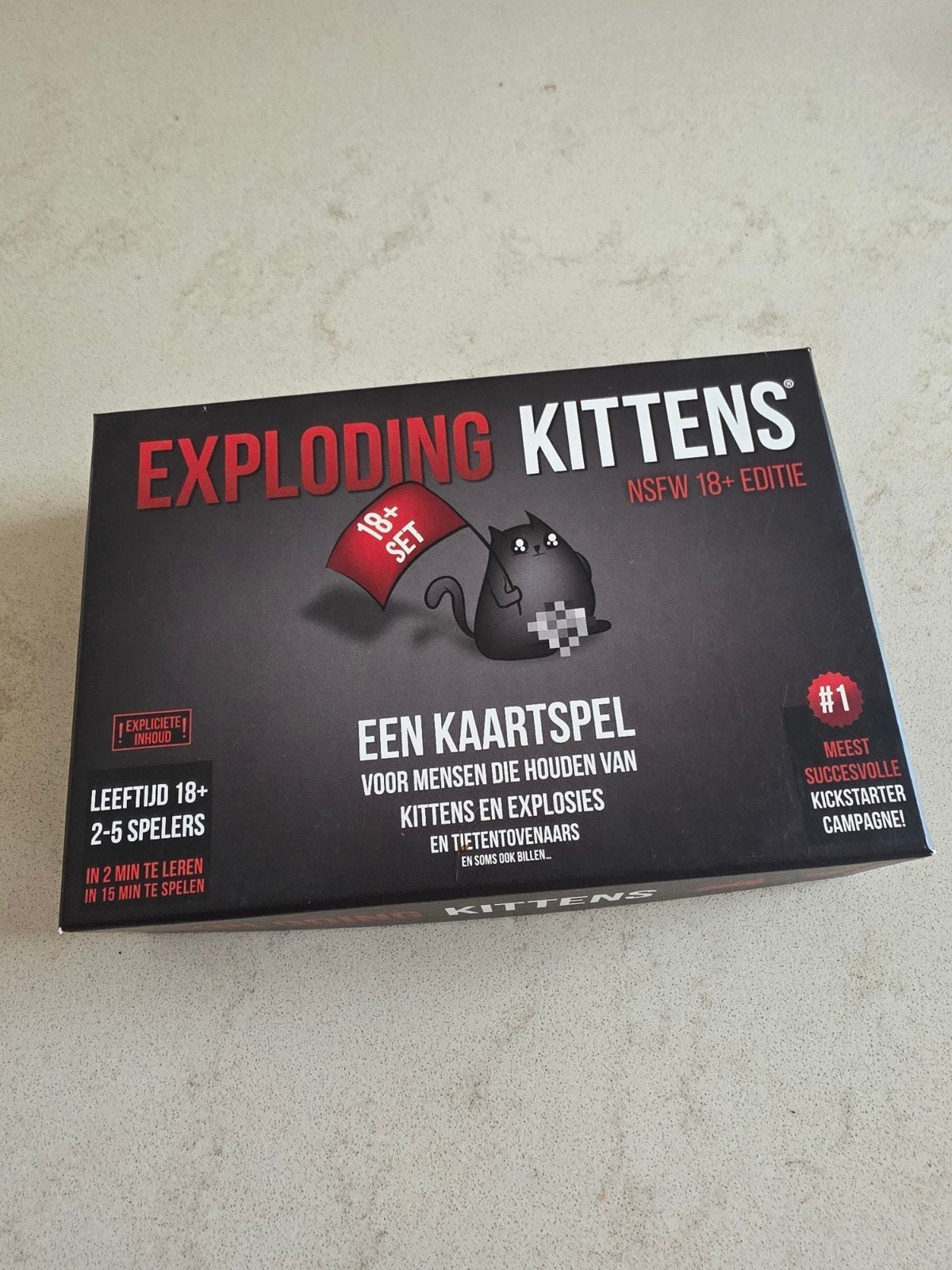 Exploding Kittens NSFW 18+ Editie Kaartspel, Vijf spelers of meer, Ophalen of Verzenden, Zo goed als nieuw, Exploding Kittens