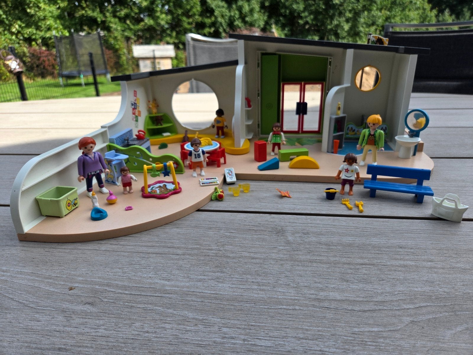 Playmobil kinderdagverblijf, Gebouw, Complete set, Ophalen of Verzenden, Zo goed als nieuw