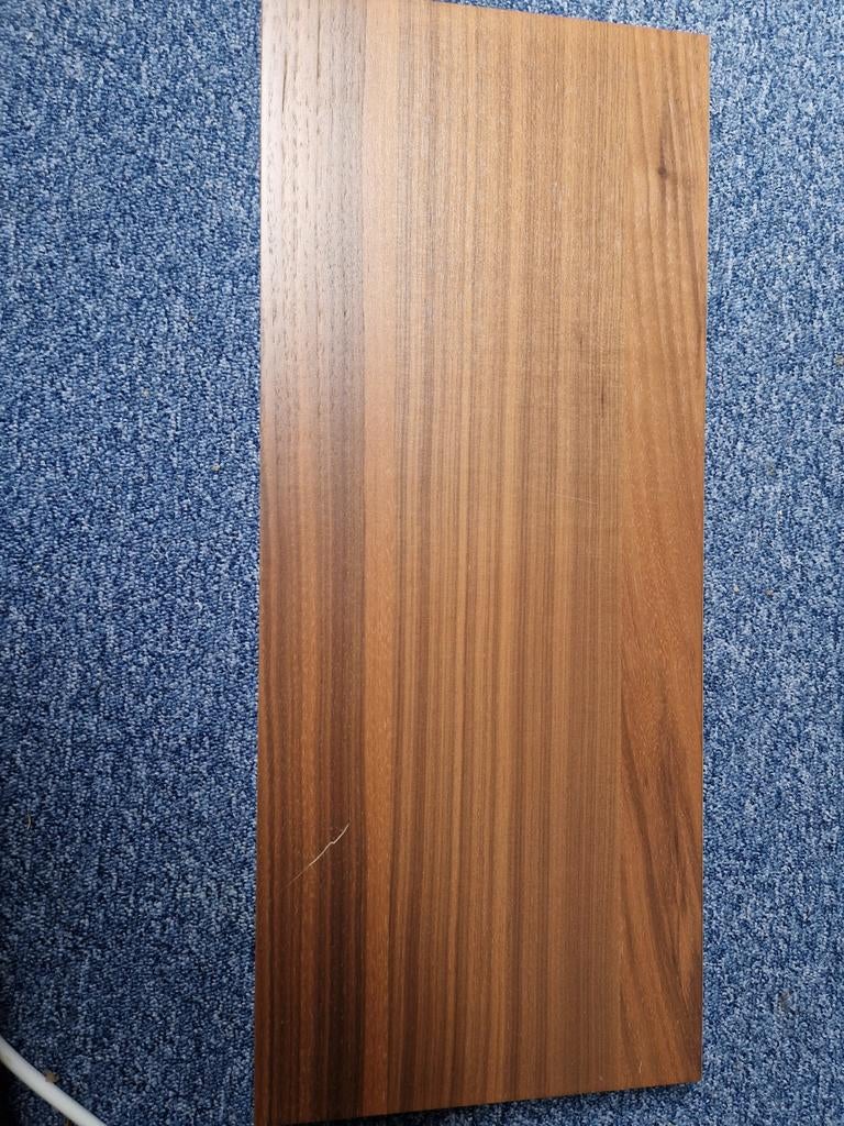 Zwevende houten plank, walnoot, met bevestigingsbeugels, Ophalen, Gebruikt