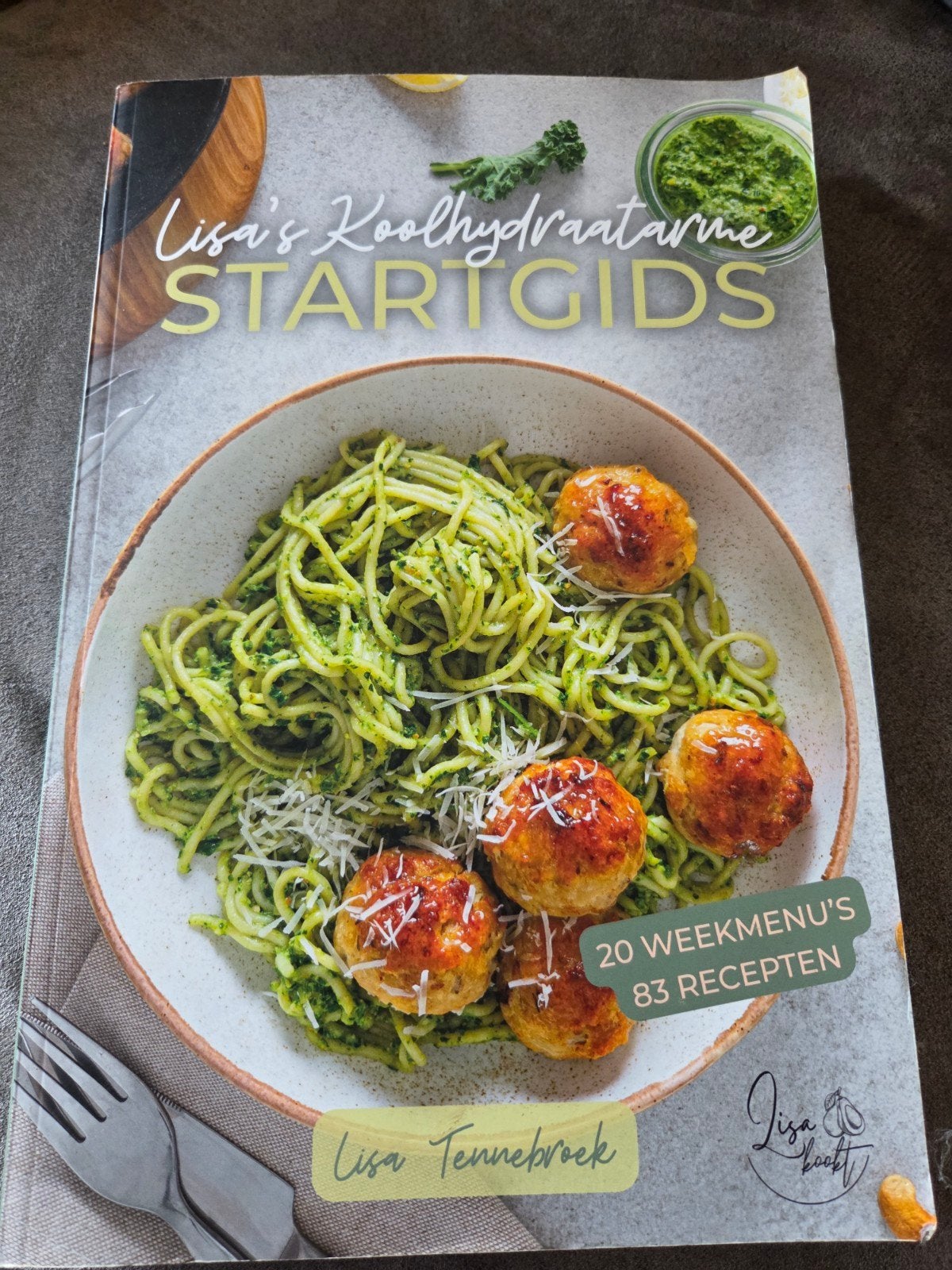 Lisa's Koolhydraatarme Startgids 20 Weekmenu's, 83 Recepten, Ophalen of Verzenden, Zo goed als nieuw, Lisa Tennebroek, Gezond koken