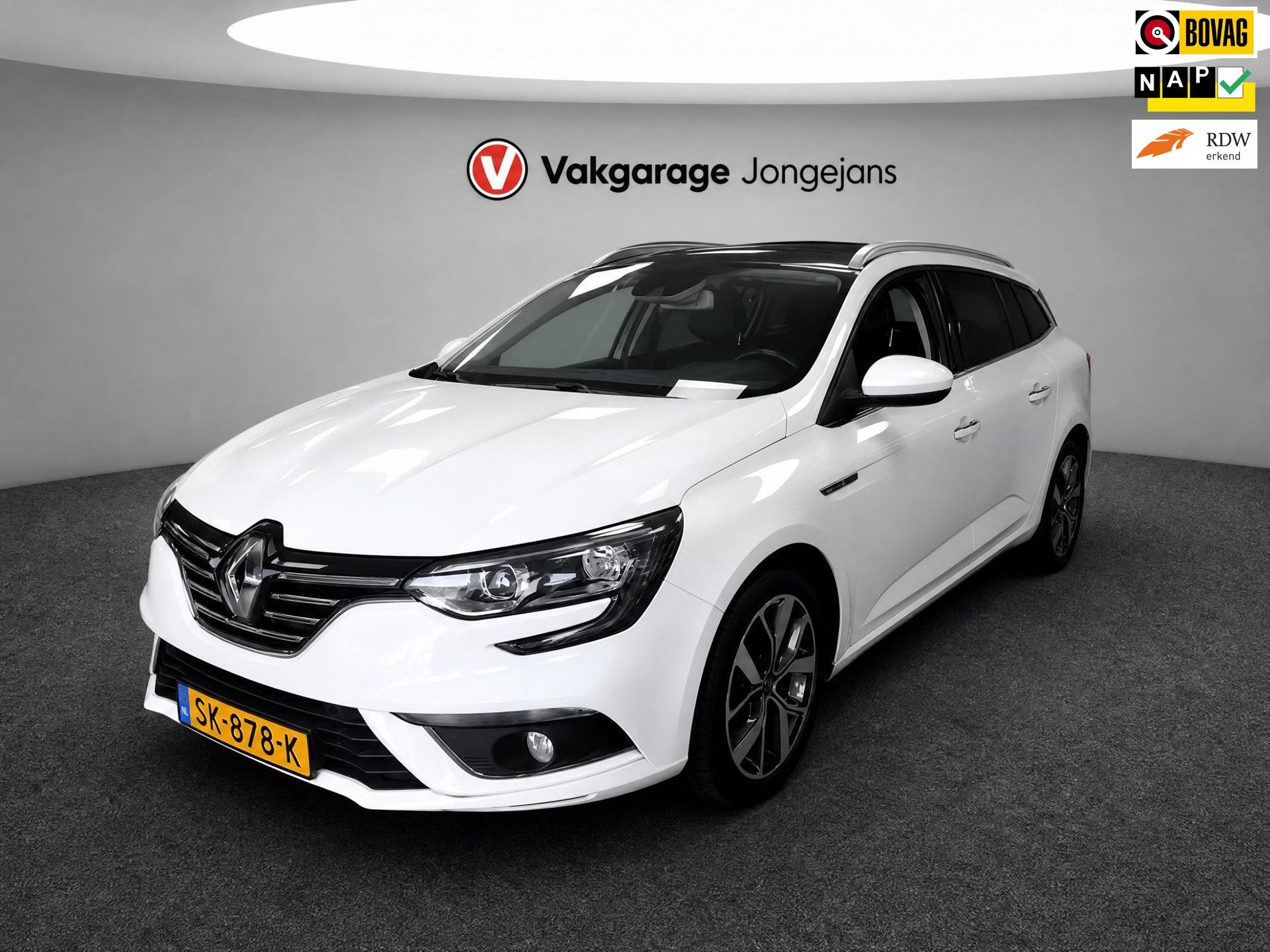 Renault Mégane Estate 1.2 TCe Bose, Voorwielaandrijving, Gebruikt, 4 cilinders, Leder en Stof