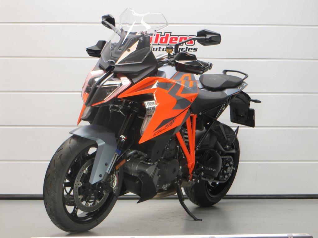 KTM 1290 SUPER DUKE GT DEMO KTM 1290 SUPER DUKE GT, KTM, Bedrijf, Sport, Sluisweg 20
6581 KA  Malden, NL