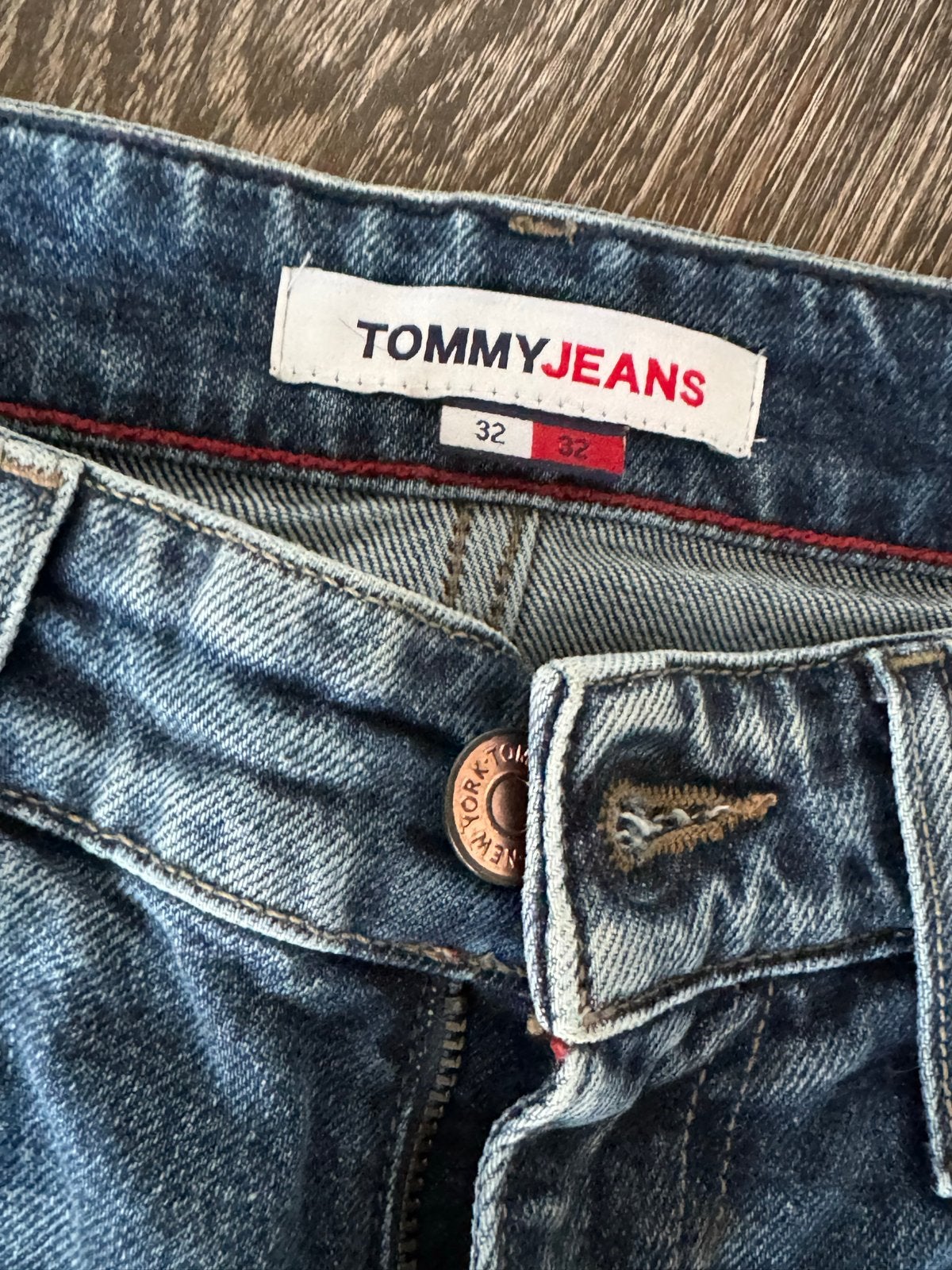 Tommy Jeans Slim Fit Jeans W32, Kleding | Heren, Spijkerbroeken en Jeans, Ophalen of Verzenden, Nieuw, Blauw, W32 (confectie 46) of kleiner