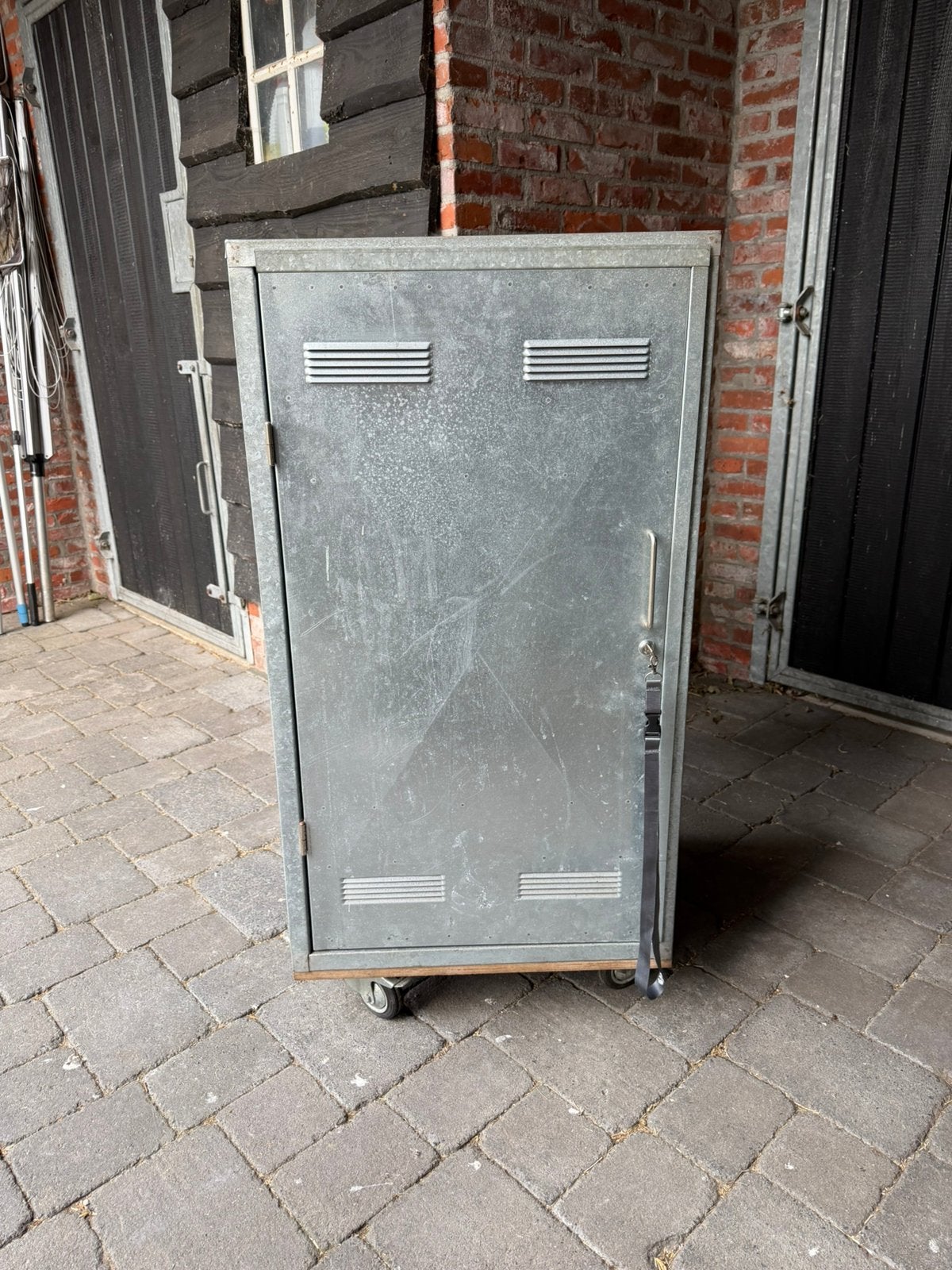 Zadelkast / concourskast, Dieren en Toebehoren, Ophalen, Gebruikt