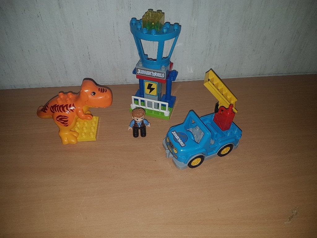duplo jurassic world dino voor 10 euro, Ophalen of Verzenden, Zo goed als nieuw, Duplo