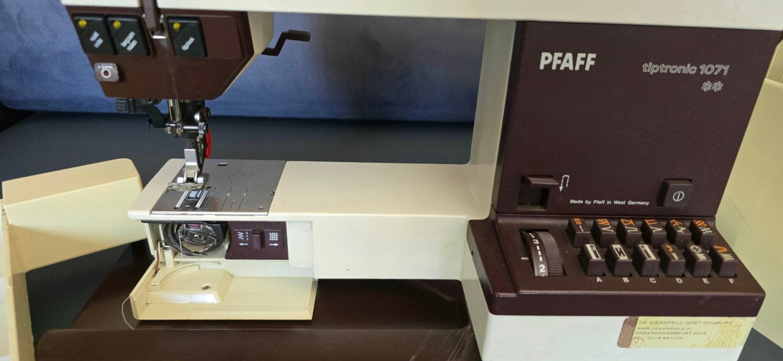 Foto 5 van Pfaff Tiptronic 1071 printplaat defect