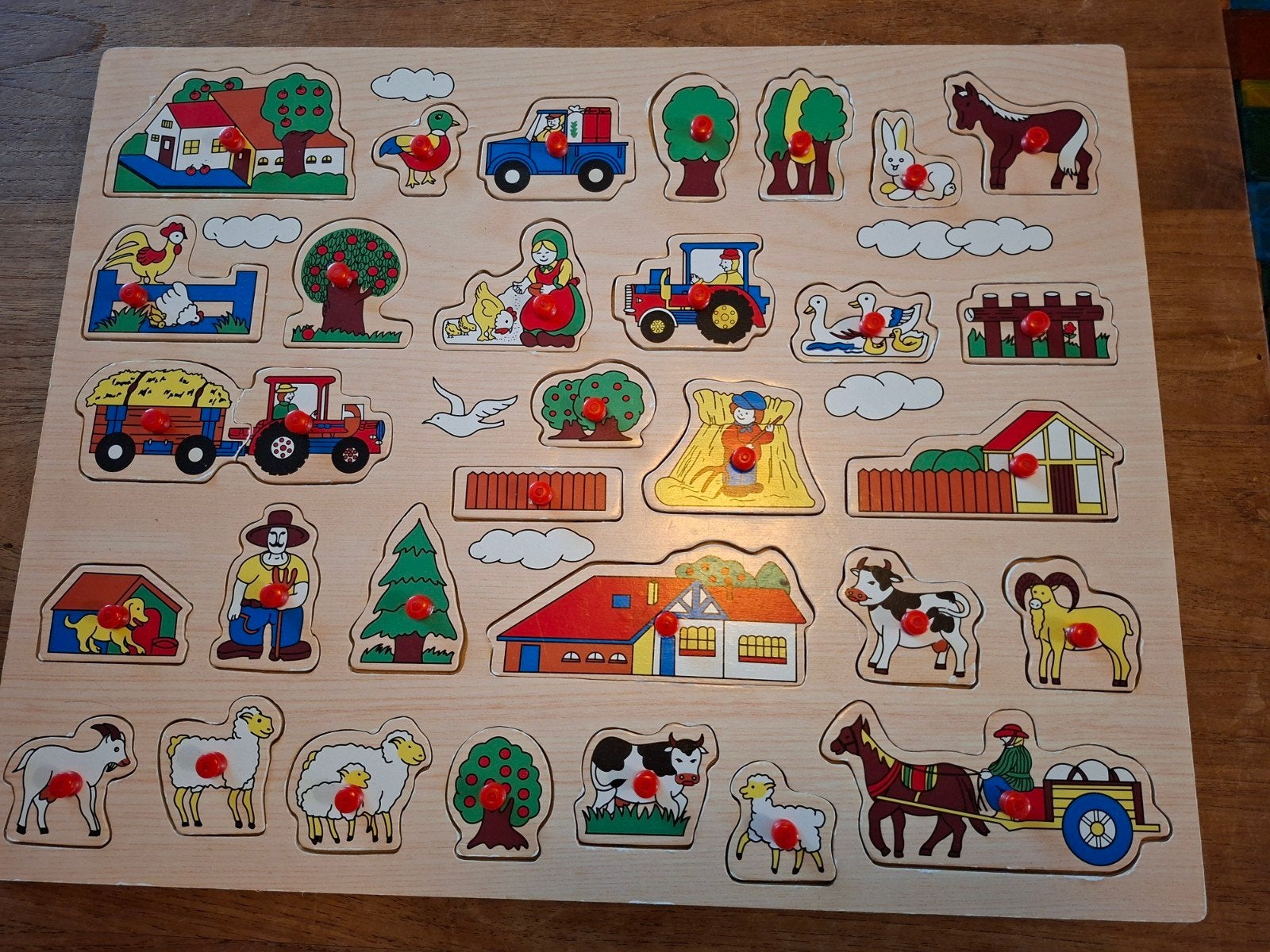 Houten boerderij puzzel met dieren en voertuigen, Kinderen en Baby's, 2 tot 4 jaar, Gebruikt, Van hout, Meer dan 50 stukjes
