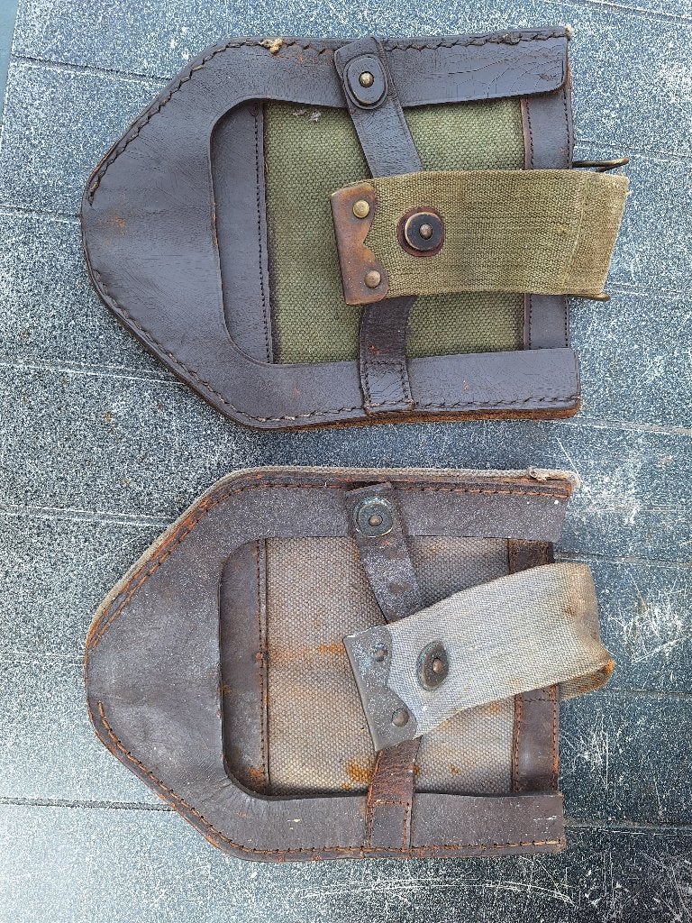 2 foudralen voor legerschep/schep/pioniersschep, Ophalen of Verzenden, Landmacht, Nederland, Overige typen