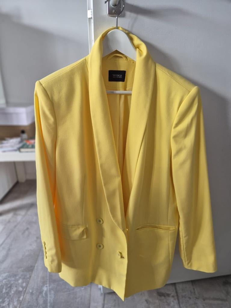 Gele blazer maat 46, Yessica, Geel, Maat 46/48 (XL) of groter, Ophalen of Verzenden