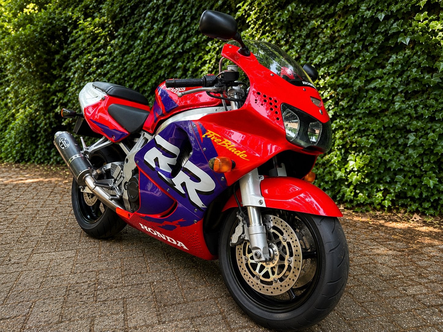 Honda CBR 900RR FireBlade SC33|Topstaat | Historie aanwezig, Sportuitlaat, Occasion, 4 cilinders, Motorrijbewijs A