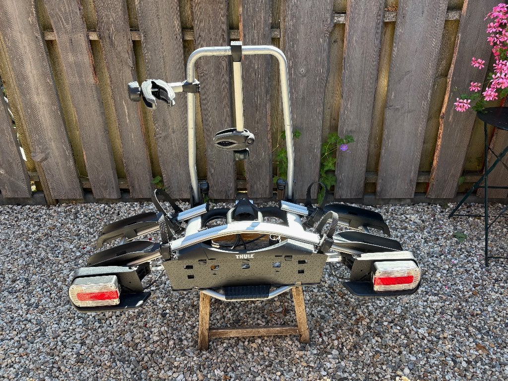 Thule Euroway 921 - voor 2 fietsen, Ophalen, 2 fietsen, Zo goed als nieuw, Trekhaakdrager