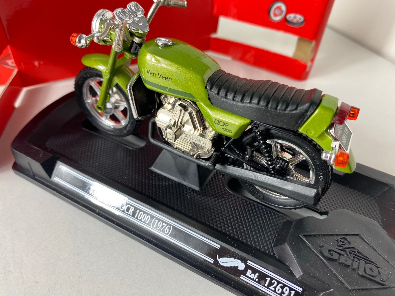 1:18 VAN VEEN 1000 OCR-nederlandse motorfiets, Hobby en Vrije tijd, Ophalen of Verzenden, Nieuw, Motor, Overige merken