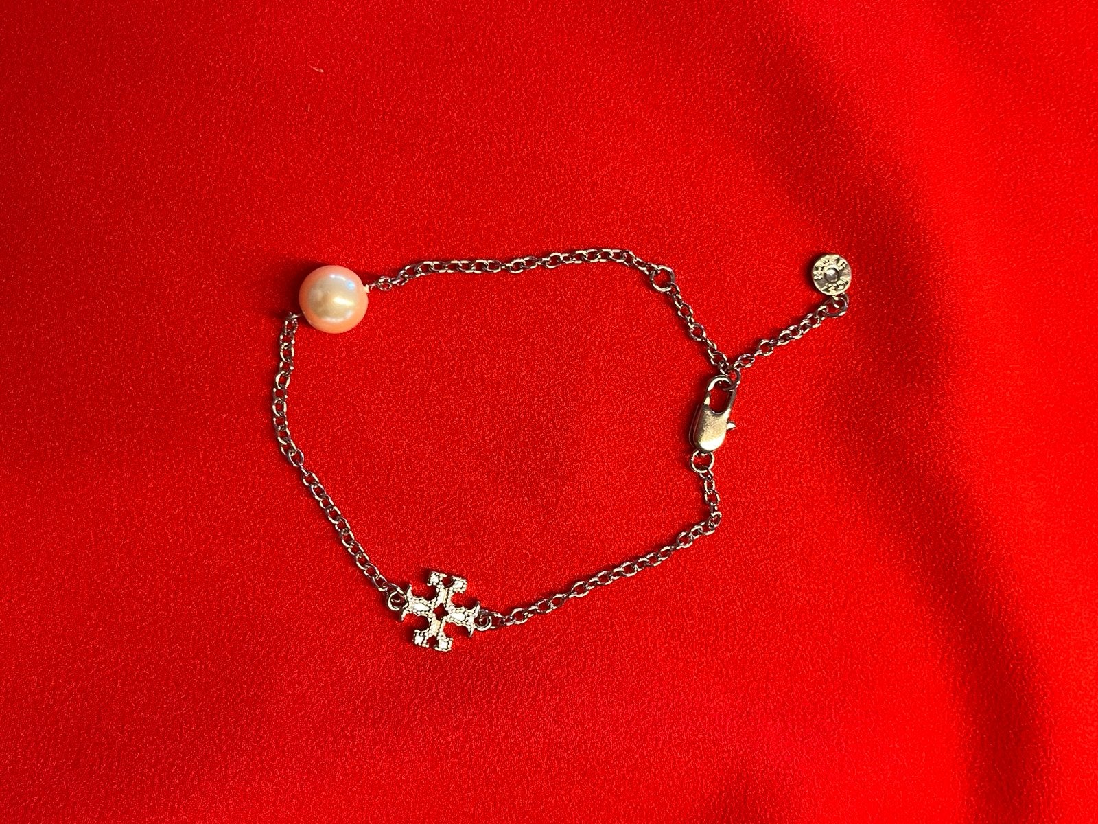 TORY BURCH Armband (NIEUW), Ophalen of Verzenden, Nieuw, Goud, Met bedels of kralen