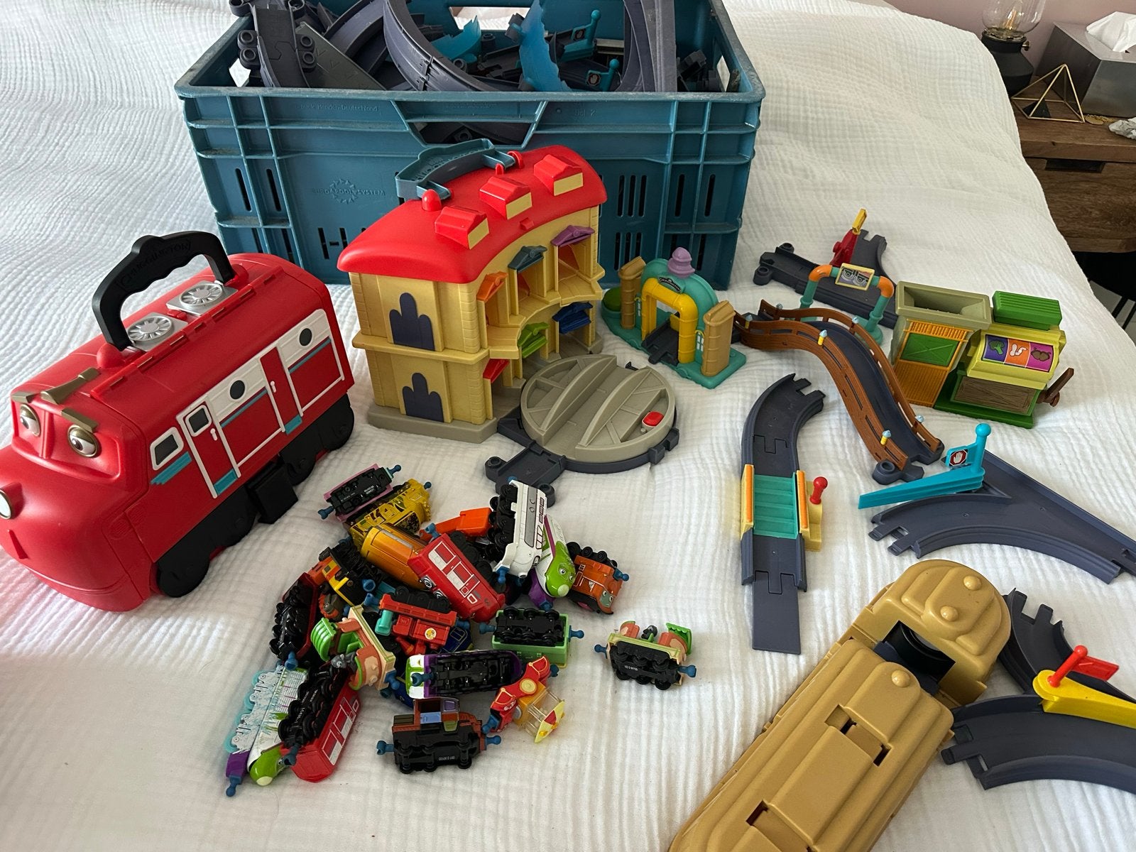 Grote set Chuggington treinen en rails met opbergkoffer, Ophalen of Verzenden, Gebruikt