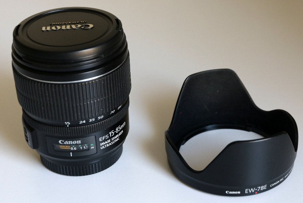 Canon lens EFs 15-85mm, Audio, Tv en Foto, Fotografie | Lenzen en Objectieven, Gebruikt, Canon, Canon EF-S, Telelens