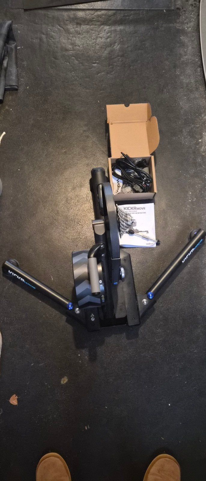 Wahoo KICKR MOVE Smart Bike Trainer, Ophalen, Zo goed als nieuw, Overige typen