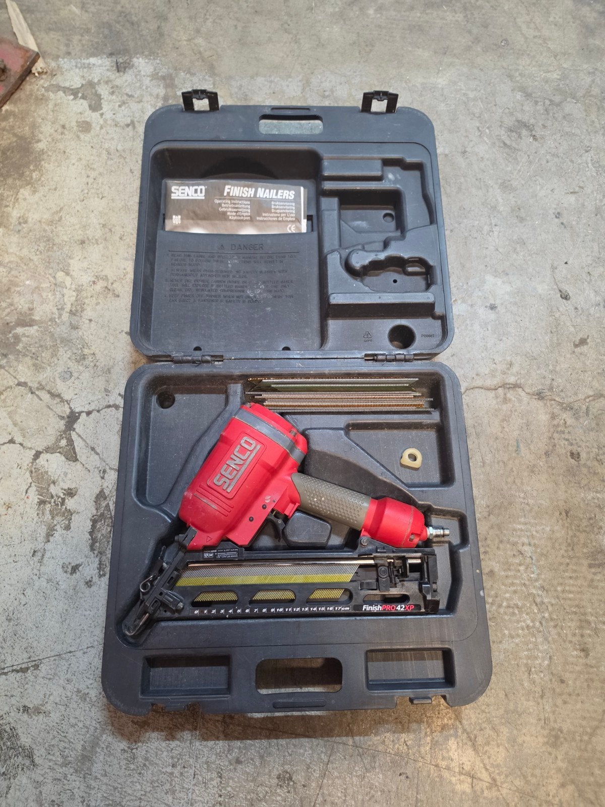 Senco FinishPro 42XP brad tacker 15GA, Gebruikt, ., Ophalen of Verzenden, Senco