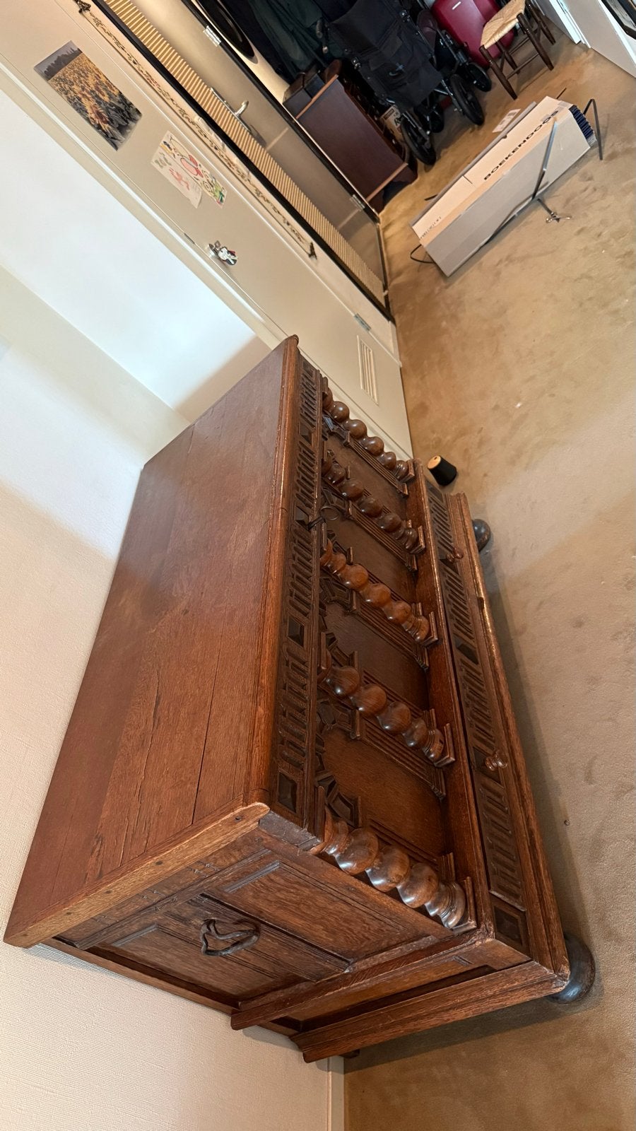 Antieke eikenhouten kistmet houtsnijwerk, Ophalen of Verzenden