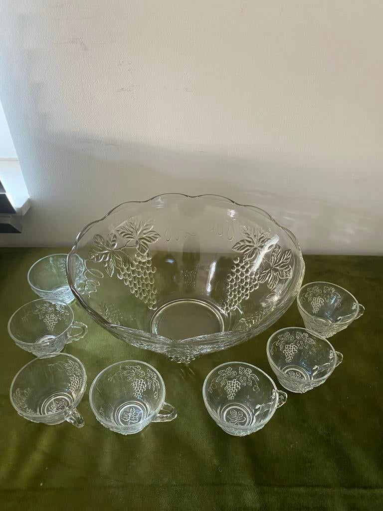 Glazen bowlschaal met 7 glaasjes - Druivenmotief, Gebruikt, Ophalen of Verzenden, Overige stijlen, Glas