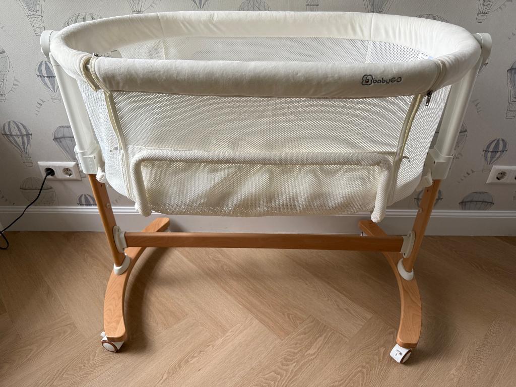 BabyGO Co Sleeper Wieg met schommelfuntie Amila Creme, Ophalen, Zo goed als nieuw, Wieg
