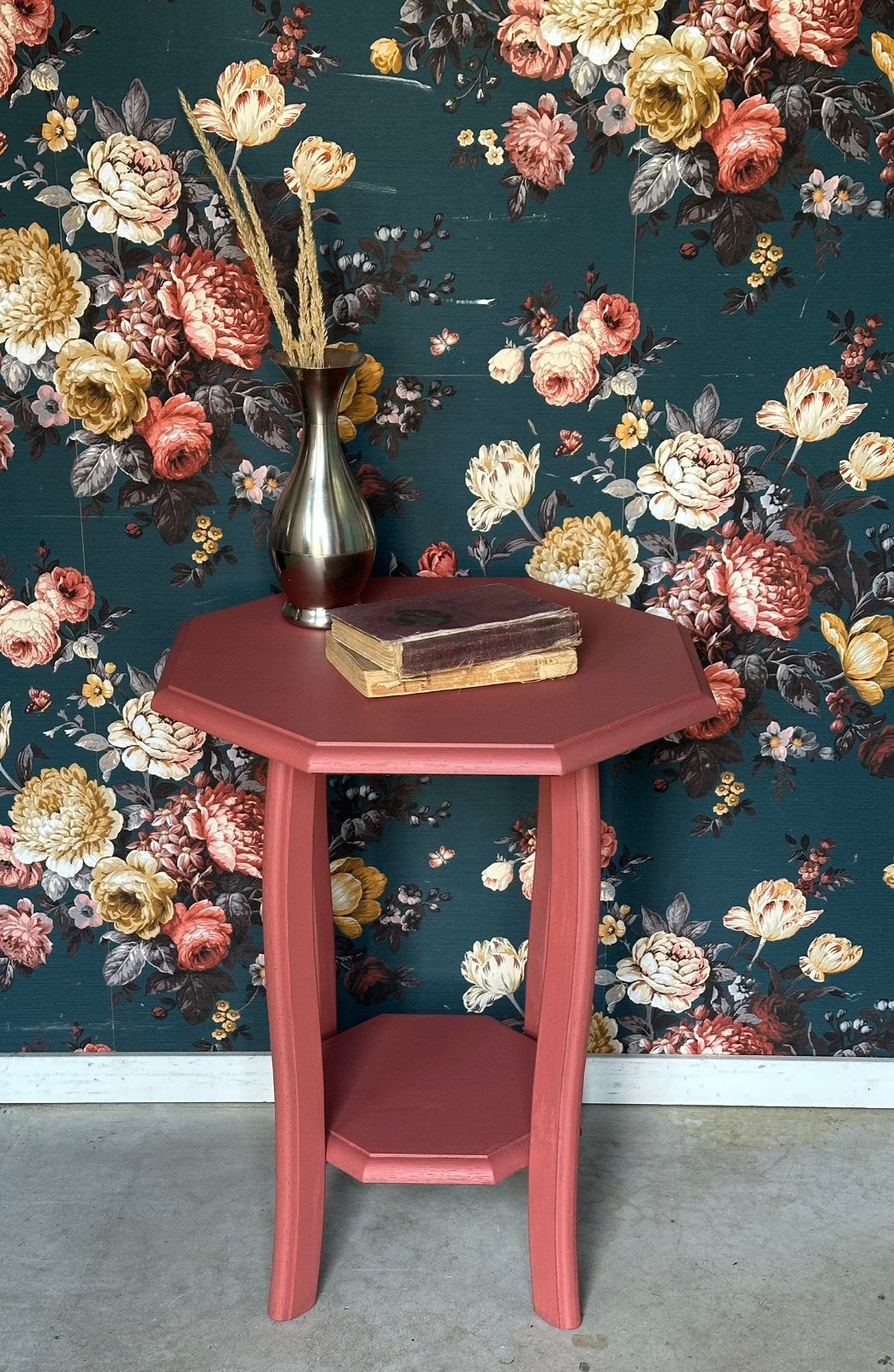 Brocante bijzettafeltje - tafeltje - roze / oranje, Ophalen