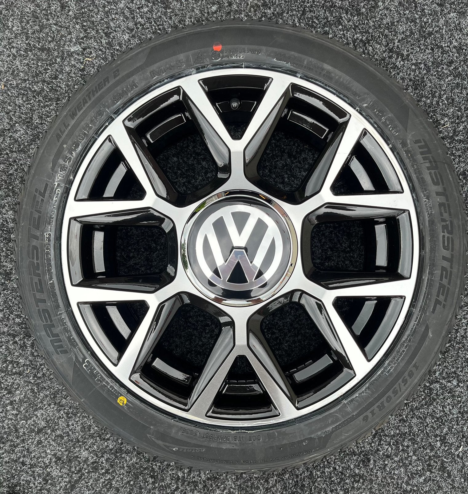 Volkswagen Up GTI 16inch nieuwe set met all season, Auto diversen, Wieldoppen, Ophalen of Verzenden, Nieuw